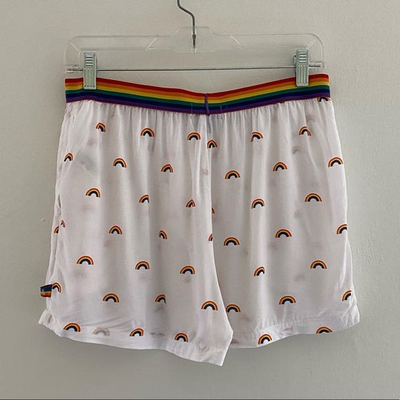 Room Service 🌈LOVE WINS🌈 Rainbow short pajamas- Unisex - Picture 14 of 16